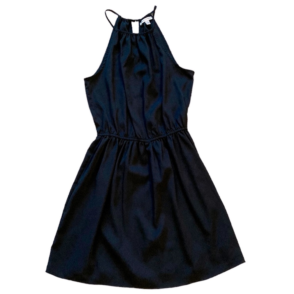American Eagle Black Lightweight Dress. Keyhole Back. Size Petite Small.